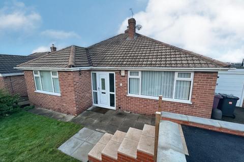3 bedroom detached bungalow for sale - Chartwell Avenue, Wingerworth, Chesterfield, S42 6SP