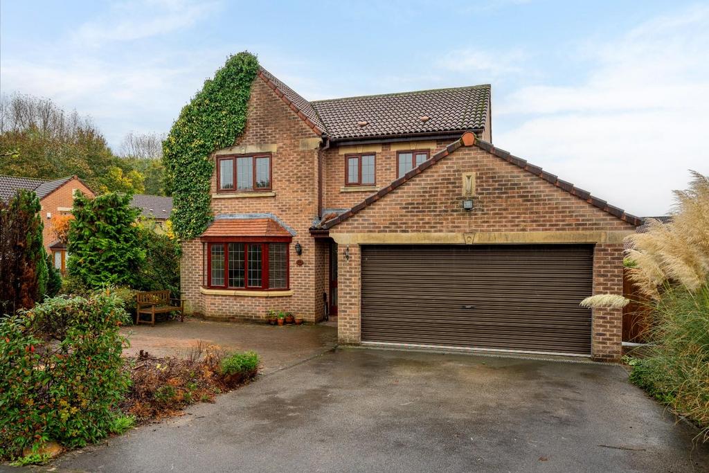 Alness Drive, Woodthorpe, York 4 bed detached house for sale £550,000