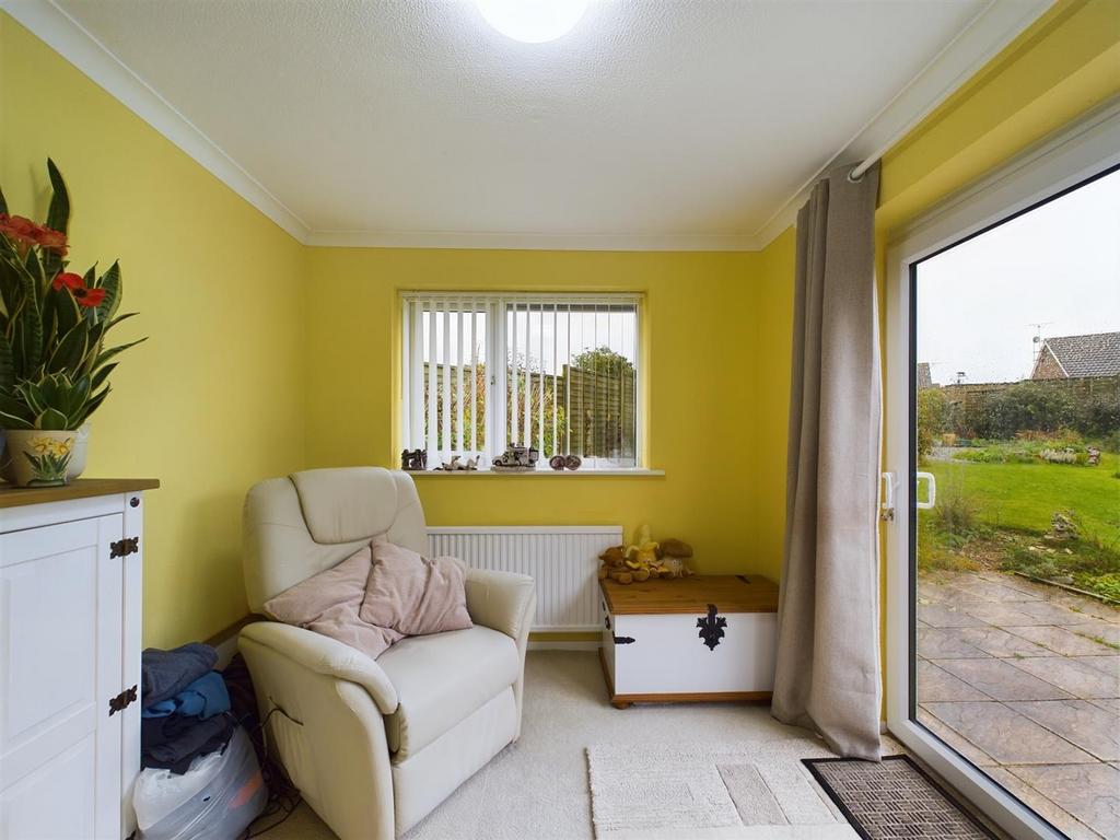 Bedroom: