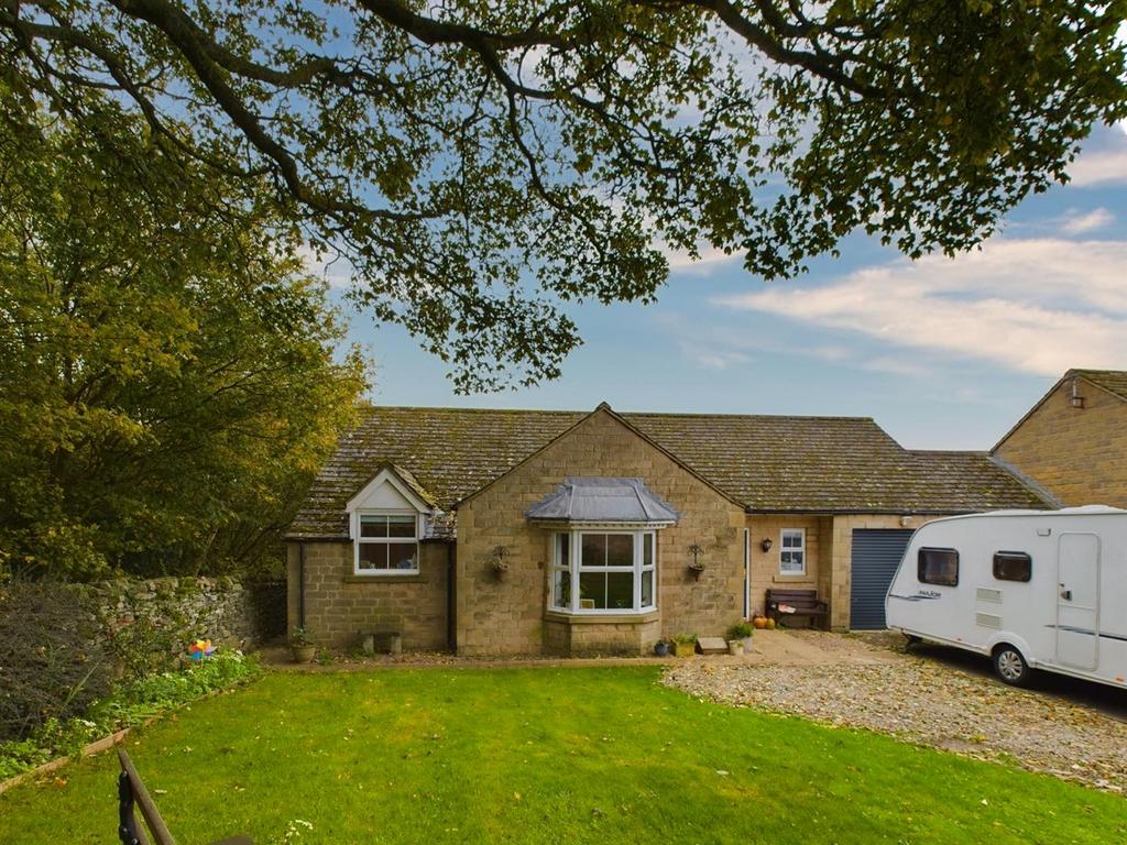 Dale Grove, Leyburn DL8 2 bed bungalow for sale £365,000
