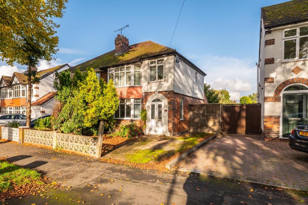 Lime Avenue, Leamington Spa 3 bed semidetached house for sale £400,000