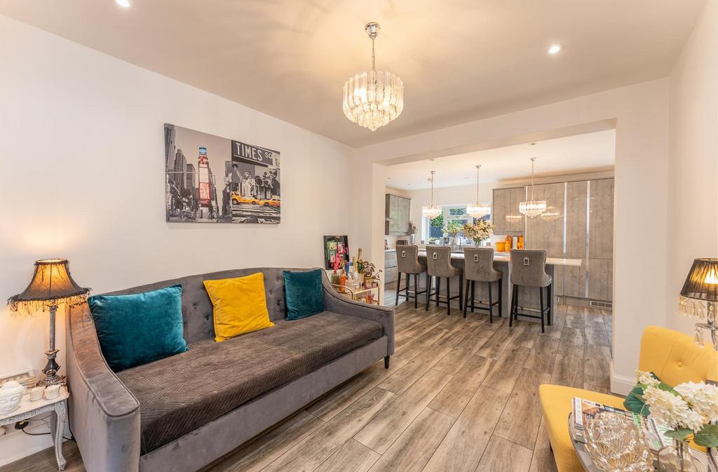 Shenley Hill, Radlett 5 bed detached house for sale £1,625,000
