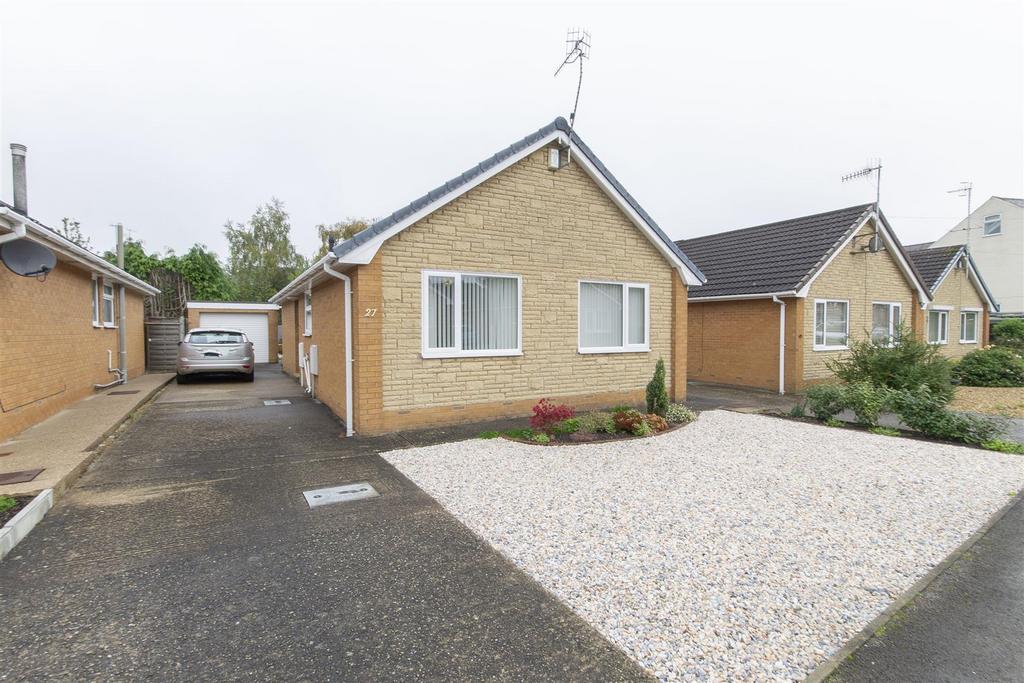 Rhodesia Road, Brampton, Chesterfield 2 bed detached bungalow for sale