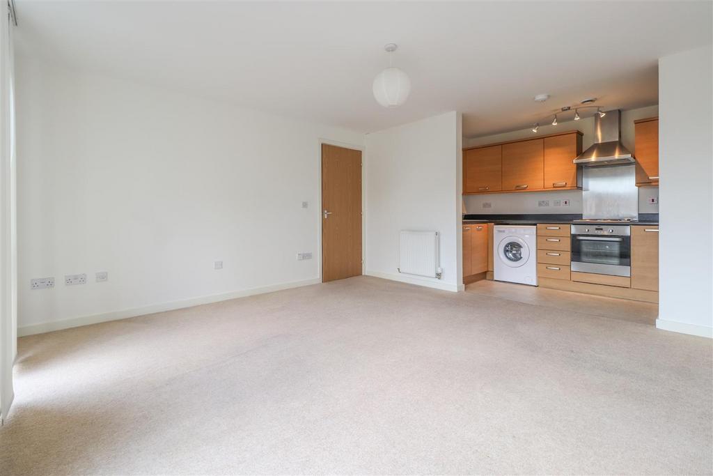 Monticello Way, Coventry CV4 2 bed apartment for sale £140,000