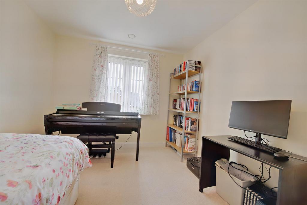 8573506-interior20-800.JPG