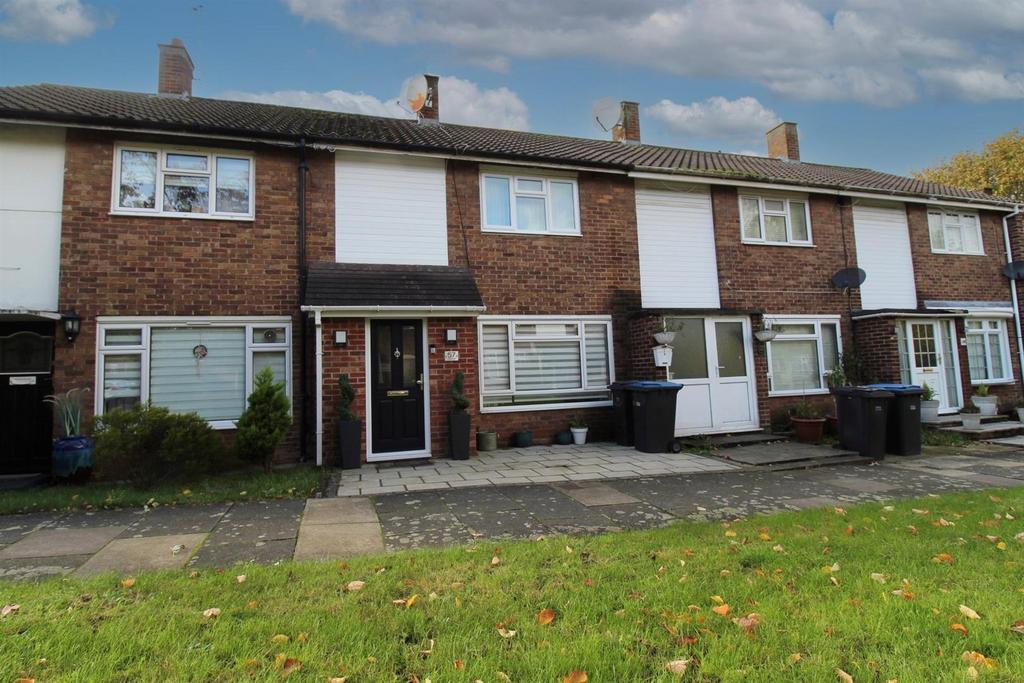 Halling Hill, Harlow 2 bed terraced house for sale £315,000