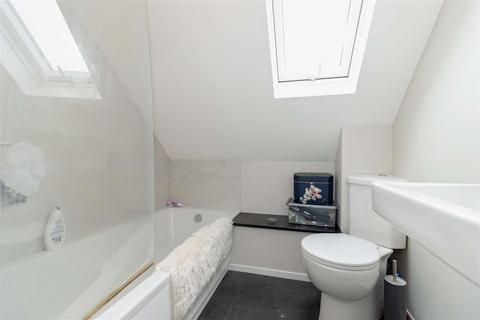 30 Brook Lane, Ferring, Worthing, BN12 5HZ