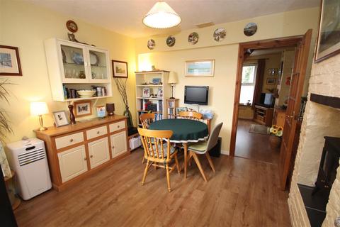 11 Mounts Road, Greenhithe, DA9 9LY