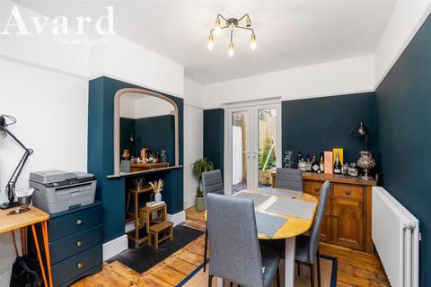 2 bedroom terraced house for sale - Winchester Street, Brighton BN1