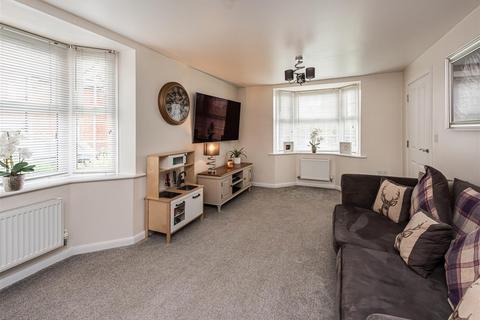 4 bedroom house for sale, 35 Chalmers Road, Baggeridge Village, Dudley