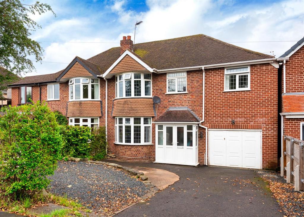 14 Bratch Lane, Wombourne, Wolverhampton 4 bed semidetached house £