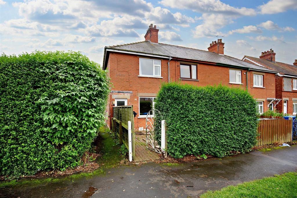Marton Road, Bridlington 2 bed house for sale £115,000