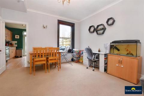 2 bedroom terraced house for sale, Bexhill Road, Eastbourne