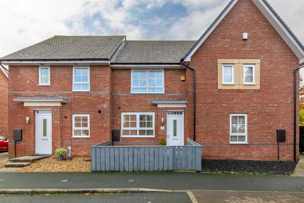 Madron Close, Newcastle Upon Tyne 2 bed terraced house for sale £130,000