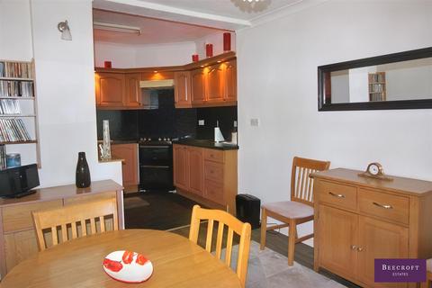 24 Barnsley Road, Darfield, Barnsley, S73 9DB