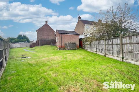 3 bedroom semi-detached house for sale - Harworth Close, Mansfield