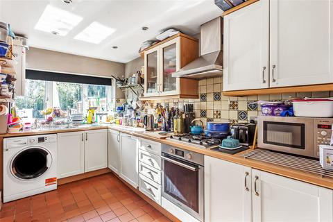 52 Lagham Road, South Godstone, Godstone, RH9 8HB