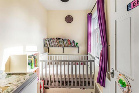 52 Lagham Road, South Godstone, Godstone, RH9 8HB