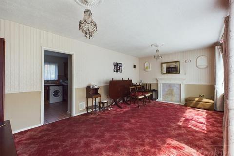3 bedroom terraced house for sale, Applegarth, New Addington, Croydon