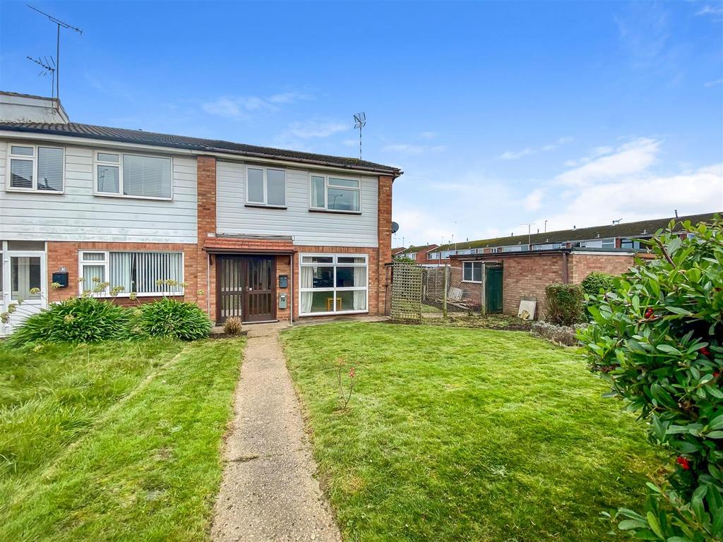 Mayflower Drive, Coventry, * Large Corner Plot * 3 bed end of terrace