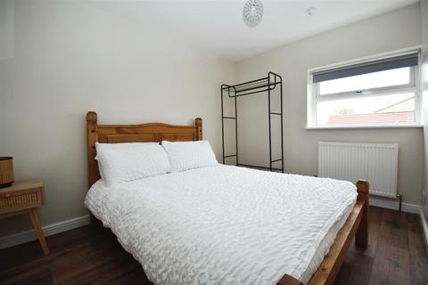 2, Ringrose Cottages Northside Road, Hollym, Withernsea, HU19 2RS