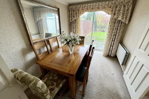 3 bedroom semi-detached house for sale - Lerwick Close, Stockton-On-Tees