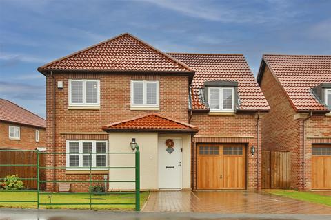 4 bedroom detached house for sale, Invention Row, Darlington