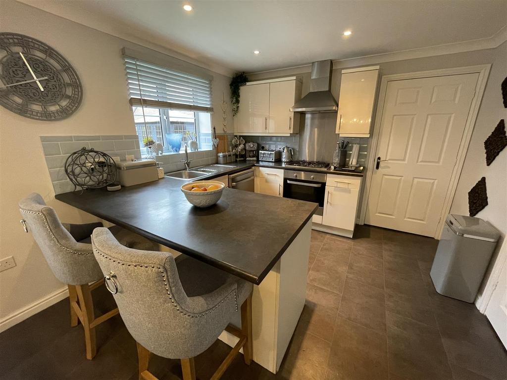 Kensington Way, Newfield, Chester Le Street 4 bed detached house for