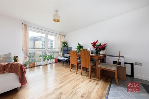 2 bedroom flat for sale, Harry Zeital Way, London