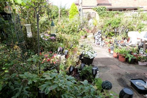 27 Gilbert Road, Harefield, Uxbridge, UB9 6NQ
