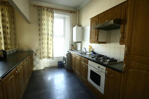 4 bedroom maisonette to rent, Heaton Road, Heaton, NE6