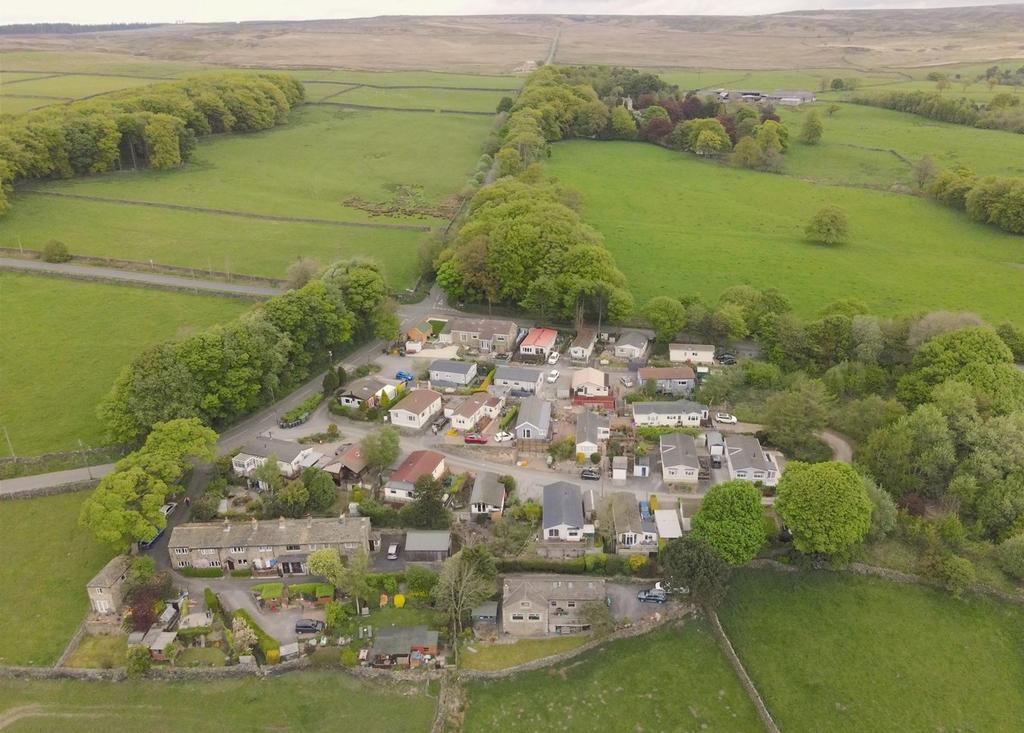 Ilkley Road, Riddlesden, Keighley, BD20 2 bed park home for sale £85,000