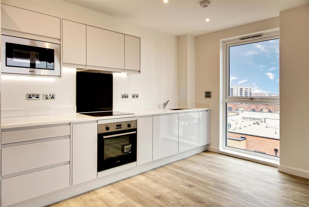 Kitchen4.jpg