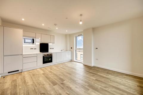 2 bedroom apartment to rent - Chailey Place, Hayes