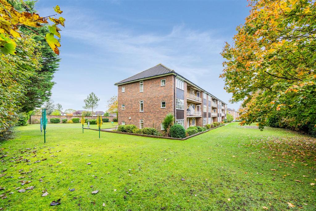 LANCASTER COURT, 33 (20 FROM 40)-33.jpg