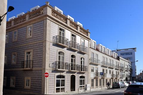 2 bedroom property, Rua de Arroios, 9,