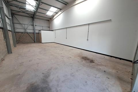 Industrial unit to rent, Unit 15C Alexandra Trading Estate, Alexandra Road, Birmingham, B21 0PD