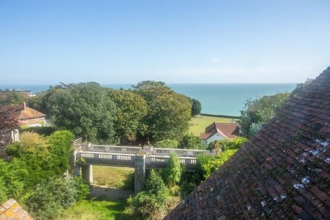 6 bedroom detached house for sale - Stone Road, Broadstairs, CT10