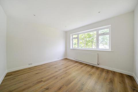 undefined, Lower Sunbury,  Sunbury-on- Thames,  TW16