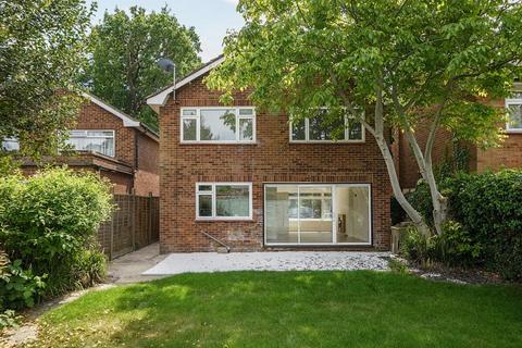 3 bedroom detached house for sale, Lower Sunbury,  Sunbury-on- Thames,  TW16