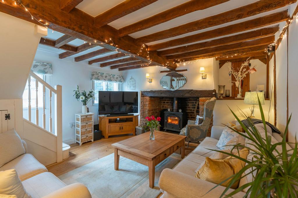 Nuneham Courtenay, Oxford, OX44 4 bed semidetached house for sale £