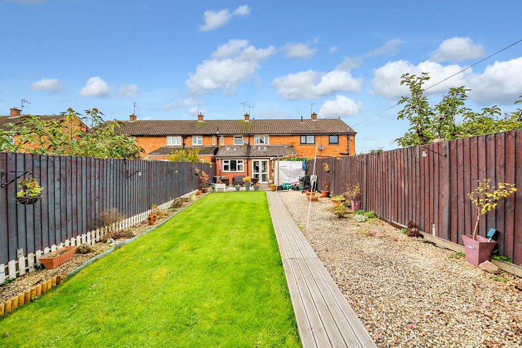 Rolleston Road, Wigston LE18 2 bed terraced house for sale £230,000