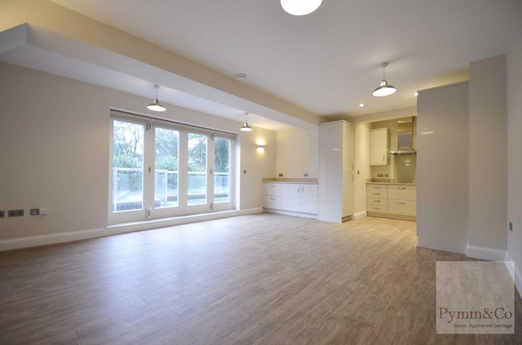 Harvey Lane, Norwich NR7 2 bed duplex £1,500 pcm (£346 pw)