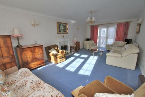 4 bedroom detached house for sale, Upland Road, Eastbourne BN20