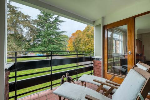 3 bedroom flat for sale - Riverside Drive, Solihull, B91 3HR