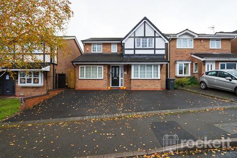 4 bedroom detached house to rent - Calrofold Drive, Waterhayes, Newcastle Under Lyme, Staffirdshire, ST5