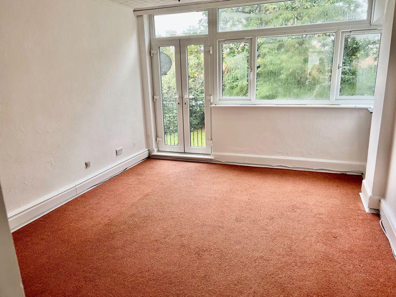 Newbridge Crescent, Wolverhampton 2 bed flat £42,500