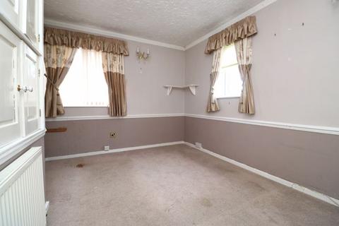 11 Brooking Close, Birmingham, B43 7TY