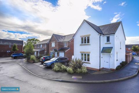 15 Knight Close, Monkton Heathfield, Taunton, TA2 8GJ