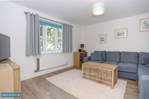 15 Knight Close, Monkton Heathfield, Taunton, TA2 8GJ